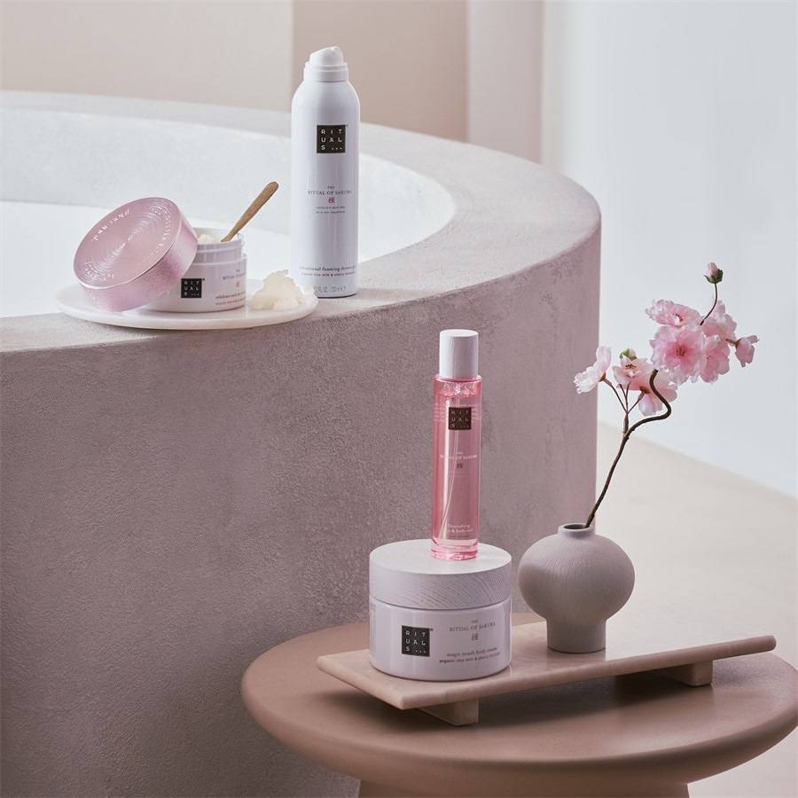 RITUALS The Ritual Of Sakura Riesige Rabatte