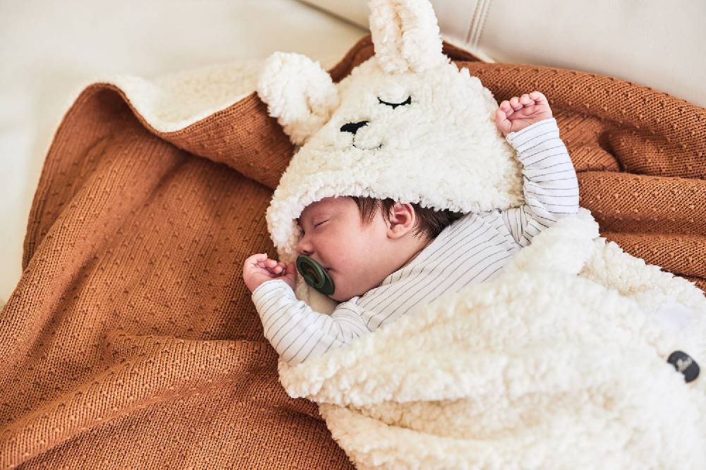 Jollein Einschlagdecke für Babyschale Bunny Off-White Neueste Mode