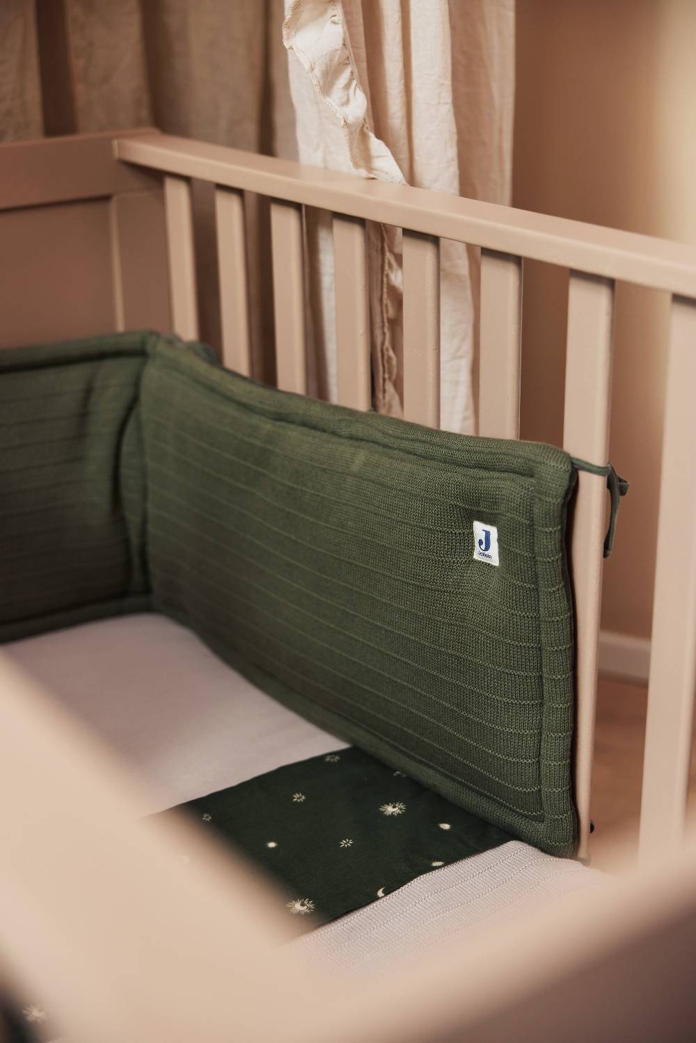 Jollein Bettlaken Kinderbett 120x150 Stargaze Leaf Green Kauf eins, bekomm eins gratis