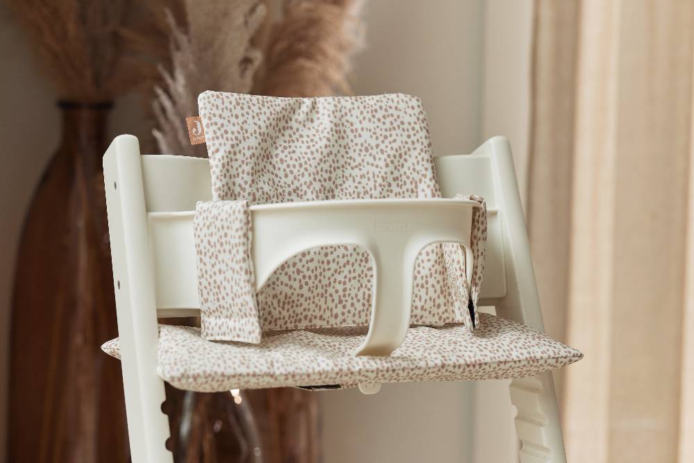 Jollein Sitzverkleinerer für Kinderhochstuhl Dotted Biscuit Große Rabatte