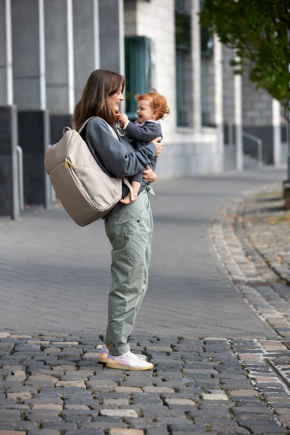 Lässig Wickelrucksack - Slender Up Backpack, Taupe Super Rabatt