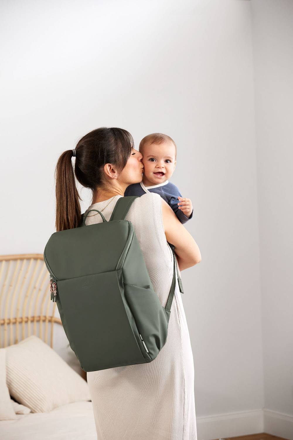 Lässig Wickelrucksack - Slender Up Backpack, Oliv Outlet