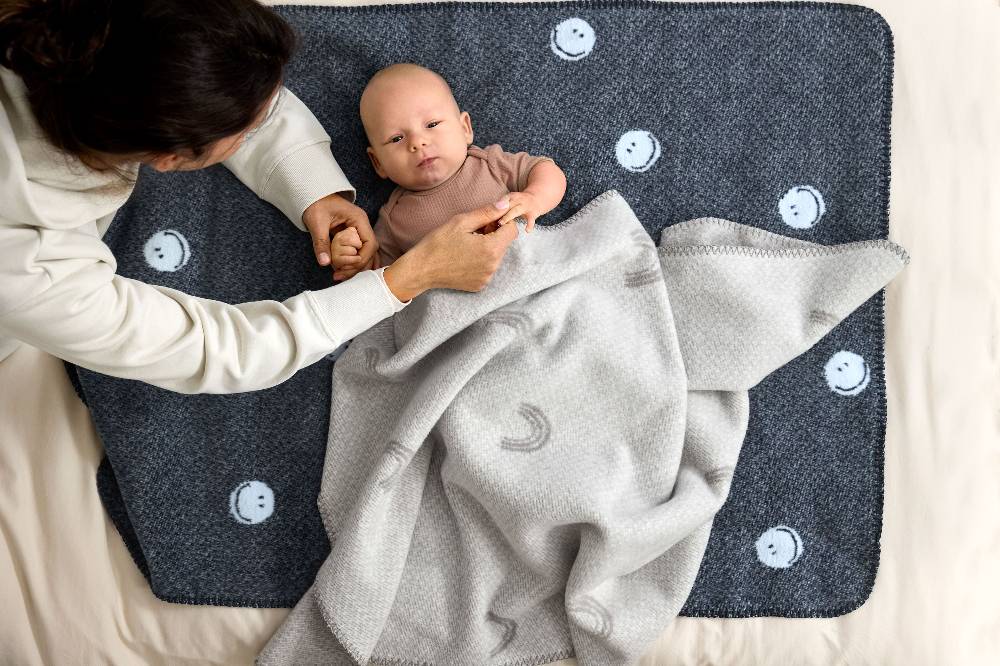 Lässig Babydecke - Bio Baumwolle, Grau Zeitlich begrenztes Angebot