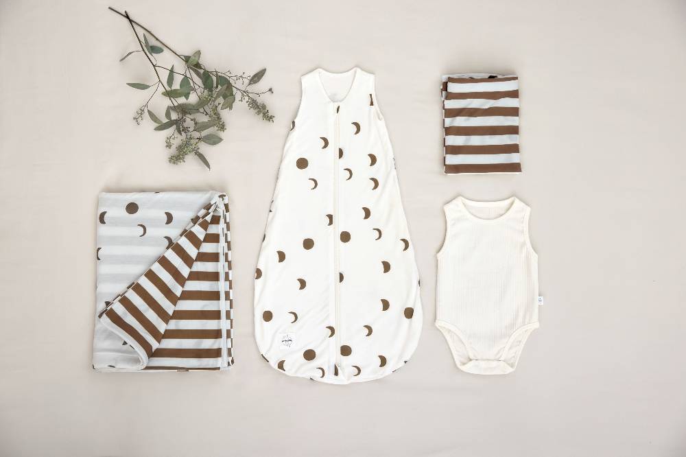 Lässig Baby Body - Ärmellos gerippt, Milky Outlet