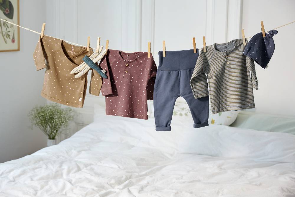 Lässig Baby Wickelshirt - Bio Baumwolle, Dots, Curry Outlet