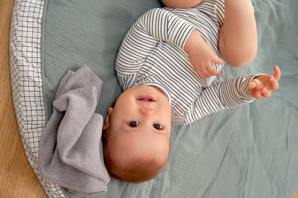 Lässig Baby Langarmshirts - Bio Baumwolle, Striped, Grau Flash Sale