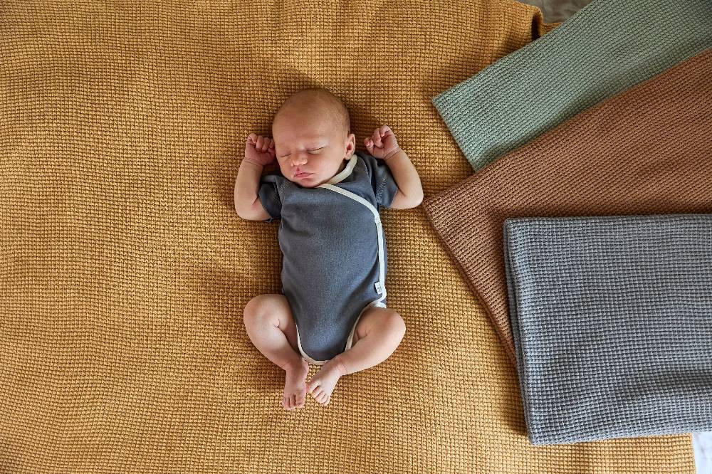 Lässig Babydecke - Bio Baumwolle, Nubs, Gelb Online
