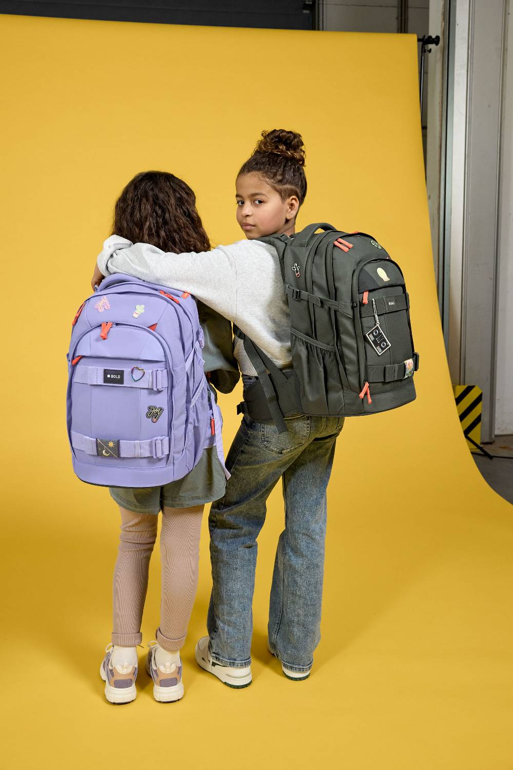 Lässig Schulrucksack - BOLD Origin, Oliv Kostenlose Rückgabe