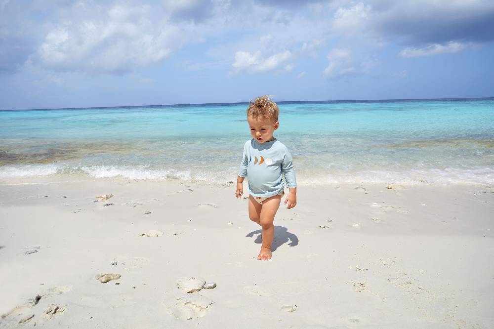 Lässig UV Shirt Kinder Langarm - Mond, Hellblau Große Rabatte