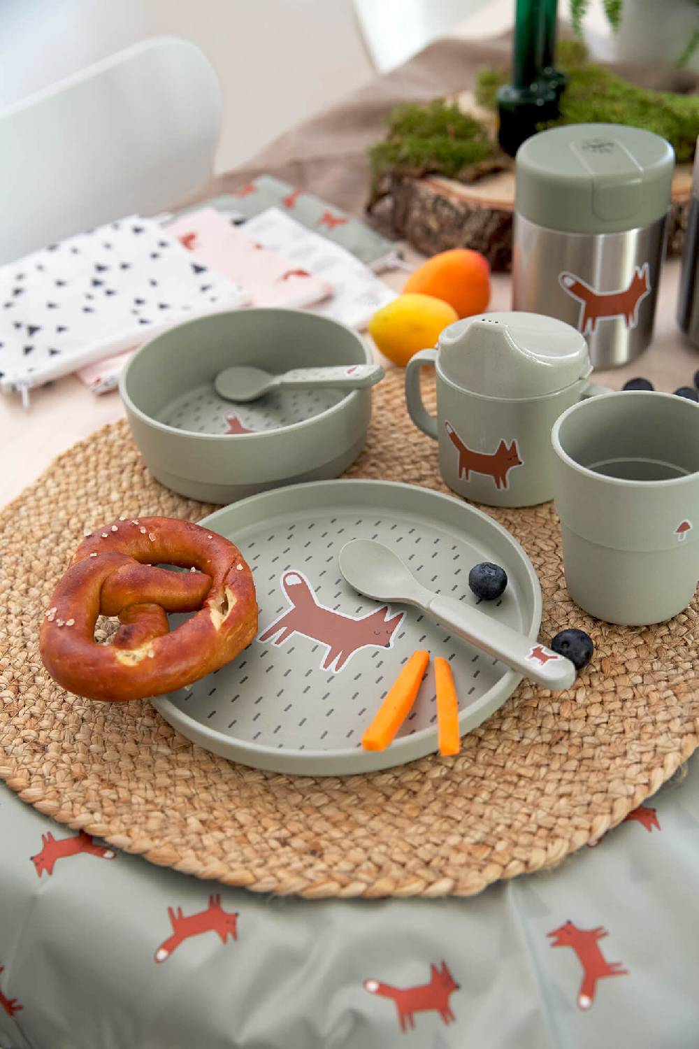 Lässig Kindergeschirr Set (Teller - Schüssel - Becher - Löffel), Little Forest Fuchs 50% Rabatt mit kostenlosem Versand