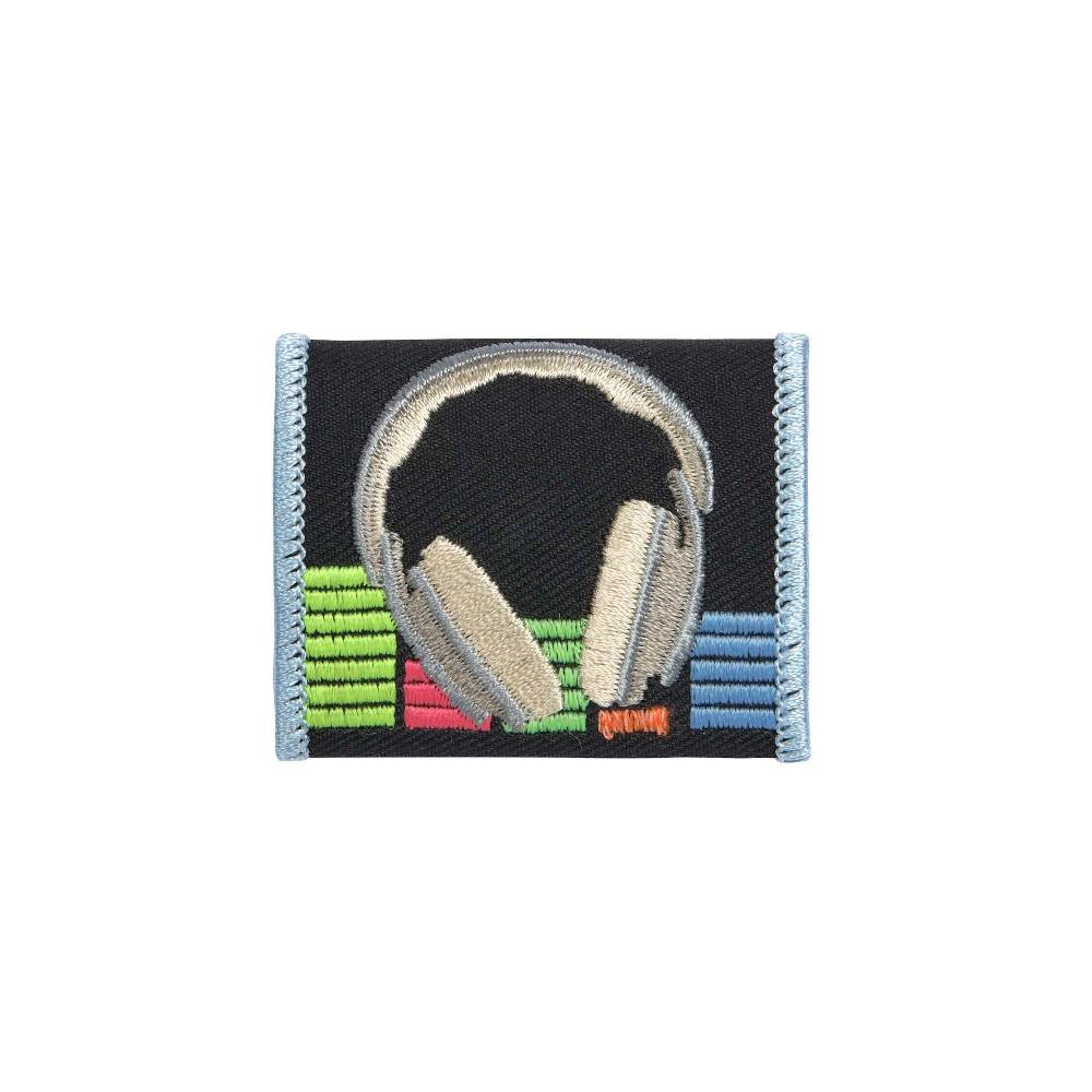 Lässig Anhänger & Patches - BOLD Match, Musik Bis zu 65% Rabatt