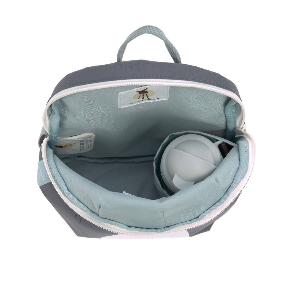 Lässig Kindergartenrucksack Tiny - Waschbär, Grau Nur für heute