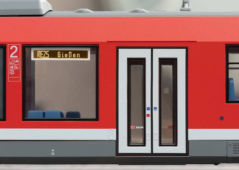 Märklin Nahverkehrs-Dieseltriebwagen Baureihe 648.2 Kostenloser Versand international