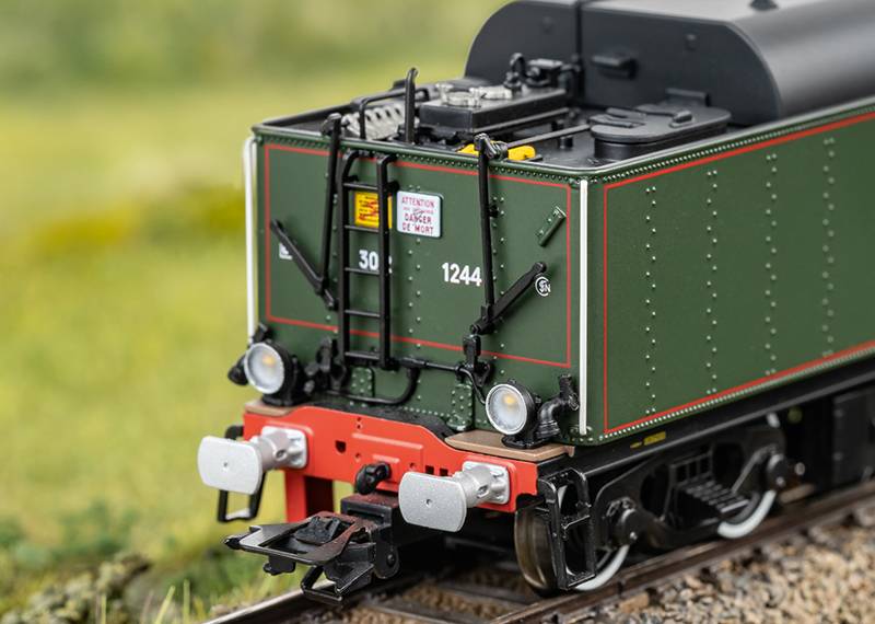 Märklin Dampflokomotive 141.R.1244 VIP-Rabatte