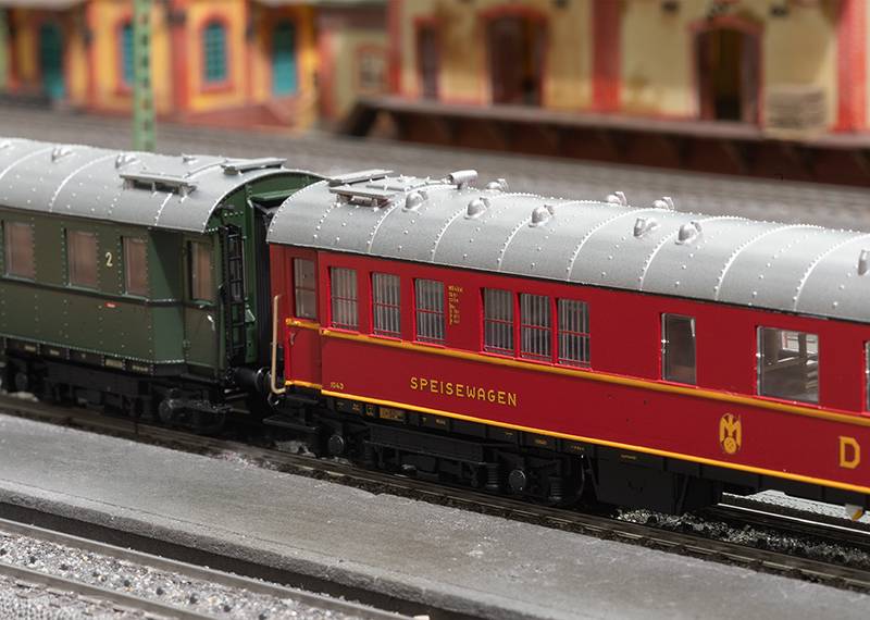 Märklin Schnellzug-Speisewagen WR4ü(e) Limitierter Zeitrabatt