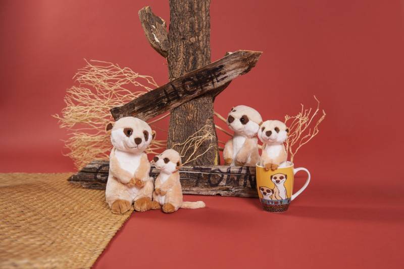 NICI Sitzendes Kuscheltier Erdmännchen NICI GREEN Bis zu 60% Rabatt