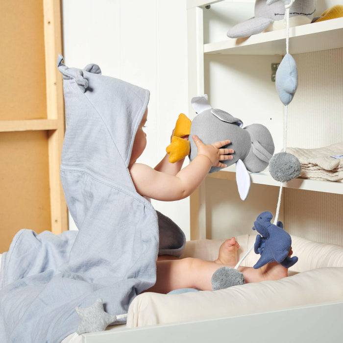 Nordic Coast Company Spieluhr Baby Pinguin Grau Rabatt
