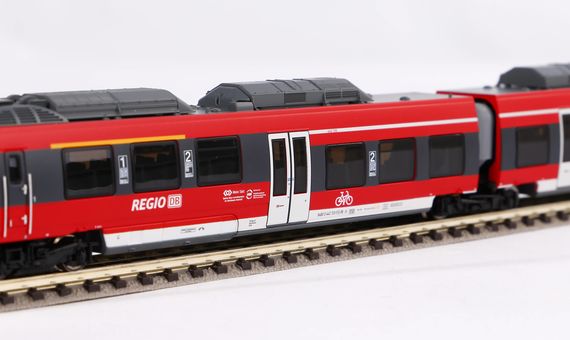 Piko N 3-tlg. Elektrotriebwagen BR 442 "Talent 2" VBB Artikelnummer: 40208 Sonderangebot der Fabrik