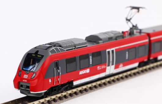 Piko N 3-tlg. Elektrotriebwagen BR 442 "Talent 2" VBB Artikelnummer: 40208 Sonderangebot der Fabrik