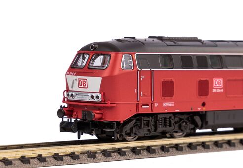 Piko N Sound-Diesellokomotive BR 216 DB AG V, inkl. PIKO Sound-Decoder Artikelnummer: 40527 Speichern exportieren