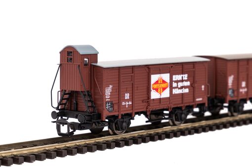 Piko TT 2er Set Gedeckter Güterwagen G02 DR III "Fortschritt" Artikelnummer: 47033 Günstiger Verkauf