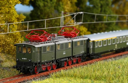 Piko N E-Lok BR 191 DB IV Artikelnummer: 40540 Bestseller