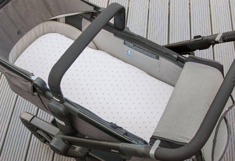 Pinolino Jersey-Spannbetttücher für Wiegen, Anstellbettchen und Kinderwagen im Doppelpack, weiß Fabrikverkauf