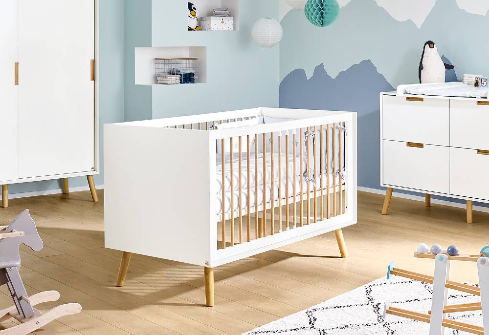 Pinolino Kinderbett 'Edge' - Auslaufartikel Clearance-Verkauf