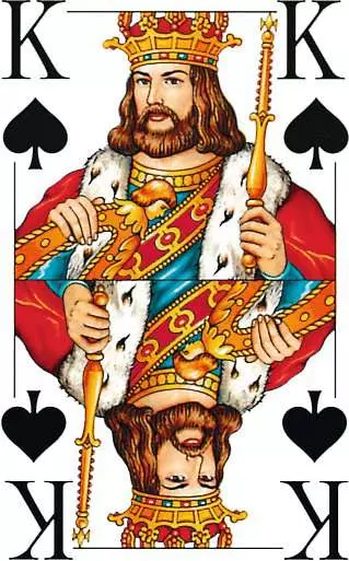 Ravensberger Matratzen Klassisches Skatspiel, Französisches Bild mit großen Eckzeichen, 32 Karten in Klarsicht-Box - Kartenspiel ab 8 Jahren im Angebot