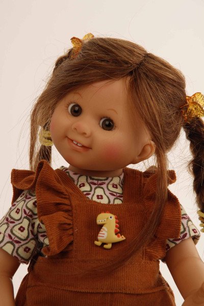 Schildkröt Manufaktur Puppe Müller-Wichtel Paula 30 cm braune Haare, Kleidung Dino Auslauf