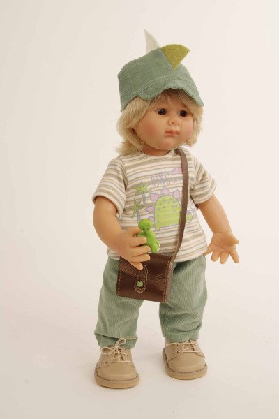 Schildkröt Manufaktur Puppe Müller-Wichtel Willy 30 cm blonde Haare, Kleidung Dino Begrenzte Freigabe