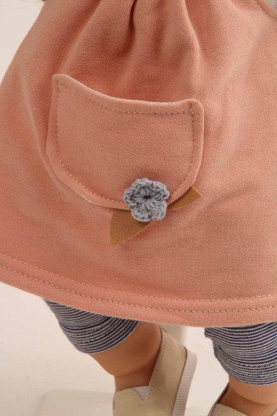 Schildkröt Manufaktur Puppe Schlummerle 37 cm braune Haare, blaue Schlafaugen, Kleidung rose/weiss/bleu JETZT KAUFEN