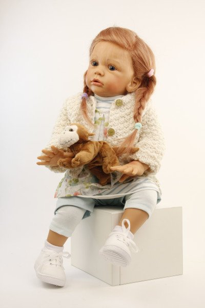 Schildkröt Manufaktur Puppe Greta 60 cm von Gudrun Legler, rote Haare, Kleidung mint/weiss Bestseller