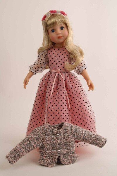 Schildkröt Manufaktur Stehpuppe Yella 46 cm blonde Haare, festliche Kleidung Letzte 2 Tage