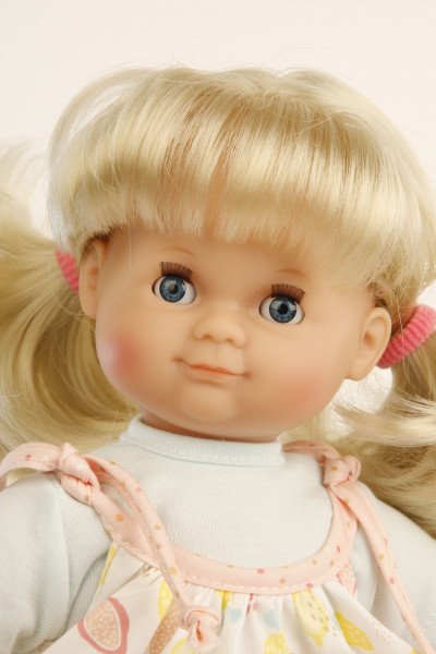 Schildkröt Manufaktur Puppe Schlummerle 32 cm blonde Haare, blaue Schlafaugen, Sommerkleidung bunt Jubiläumsangebot