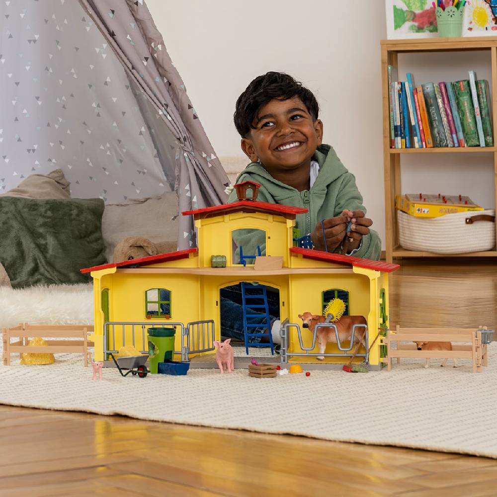 Schleich Großer Stall mit Tieren und Zubehör im Angebot