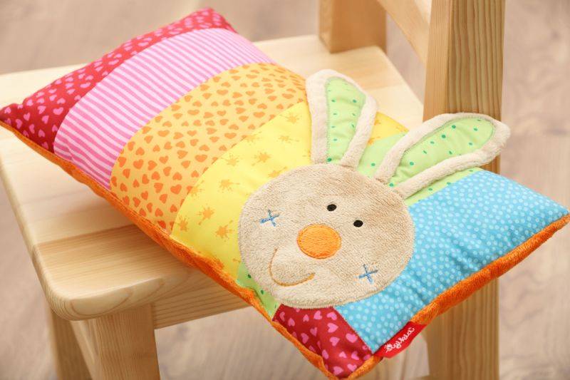 Sigikid Babykissen Hase Rainbow Rabbit Valentinstagsangebot