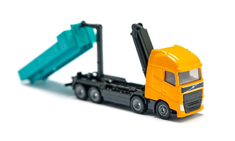 Siku Volvo Abrollkipper mit Kran 10168300000 Im Verkauf
