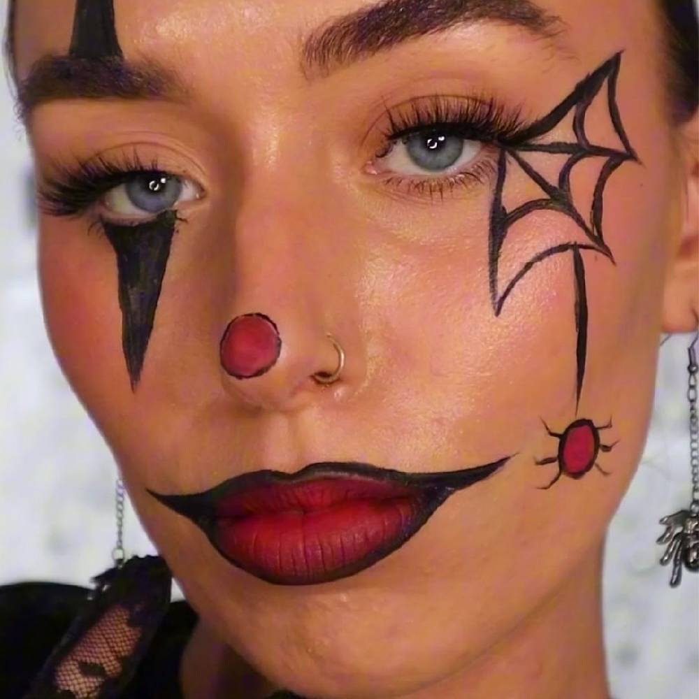 Strong Cosmetics Halloween-Bundle Bis zu 50% Rabatt