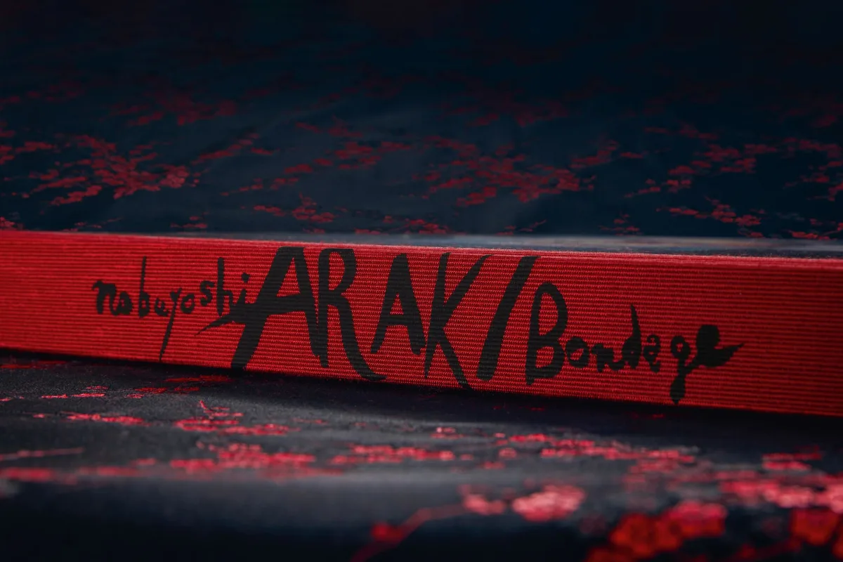 TASCHEN Araki. Bondage Angebote