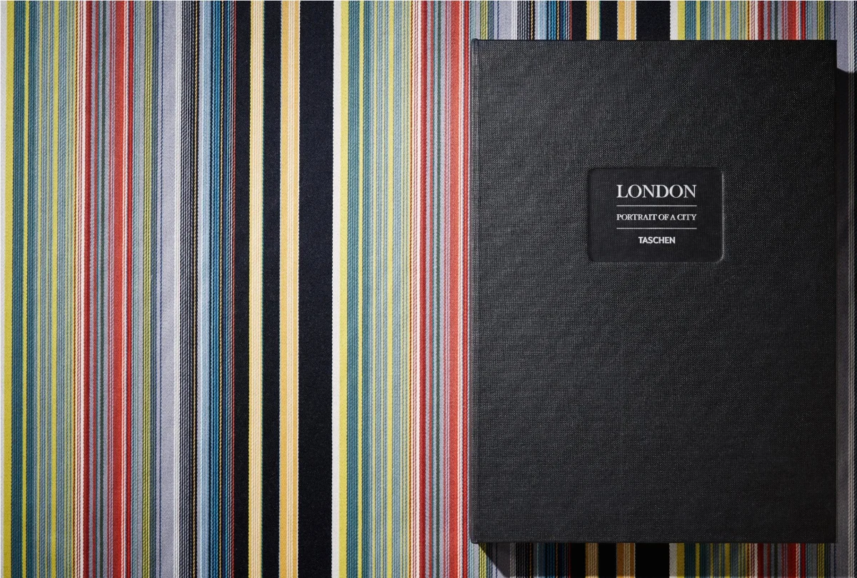 TASCHEN London. Portrait of a City, Paul Smith Edition No. 1–500 ‘Piccadilly Circus’ Top Angebot