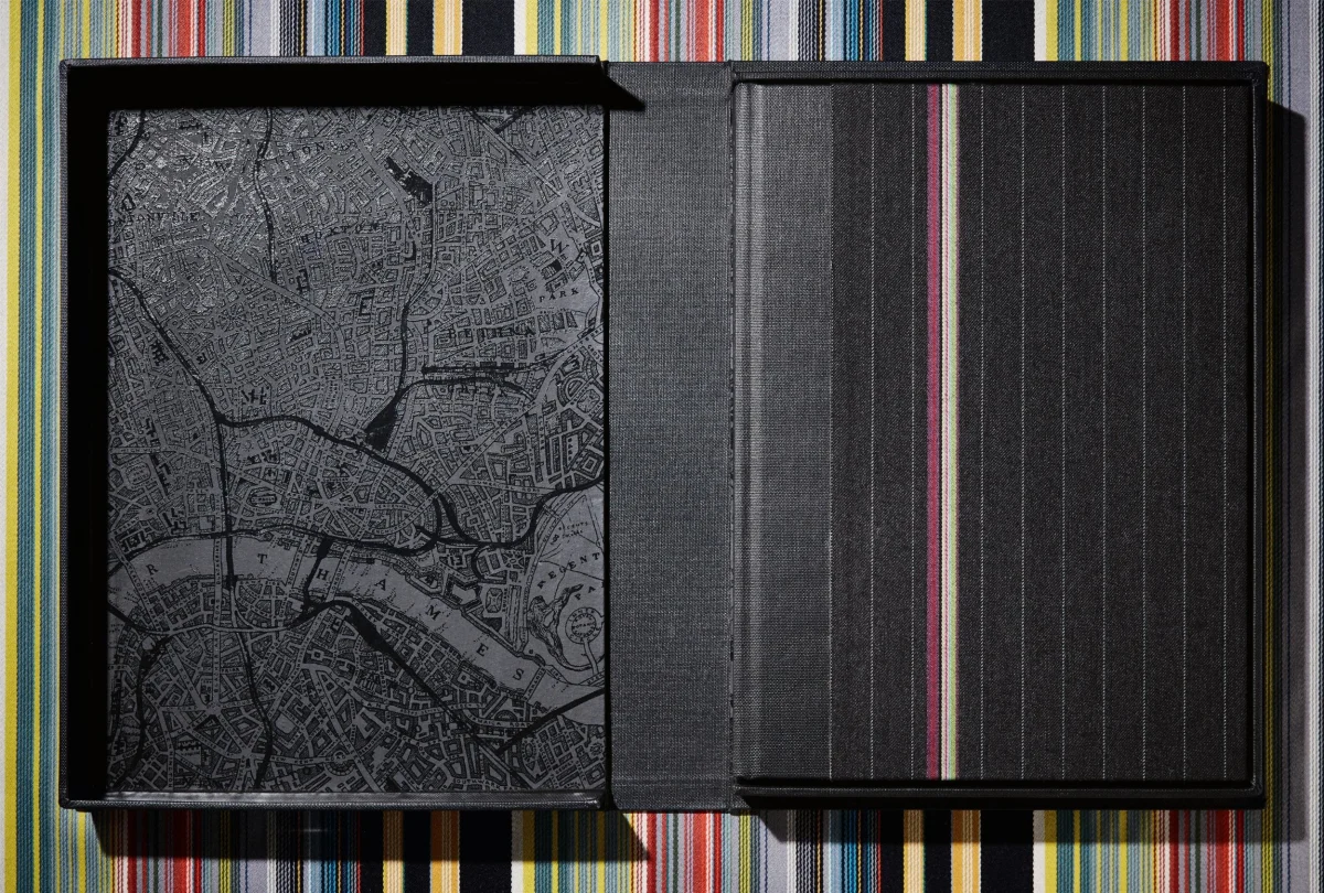 TASCHEN London. Portrait of a City, Paul Smith Edition No. 1–500 ‘Piccadilly Circus’ Top Angebot