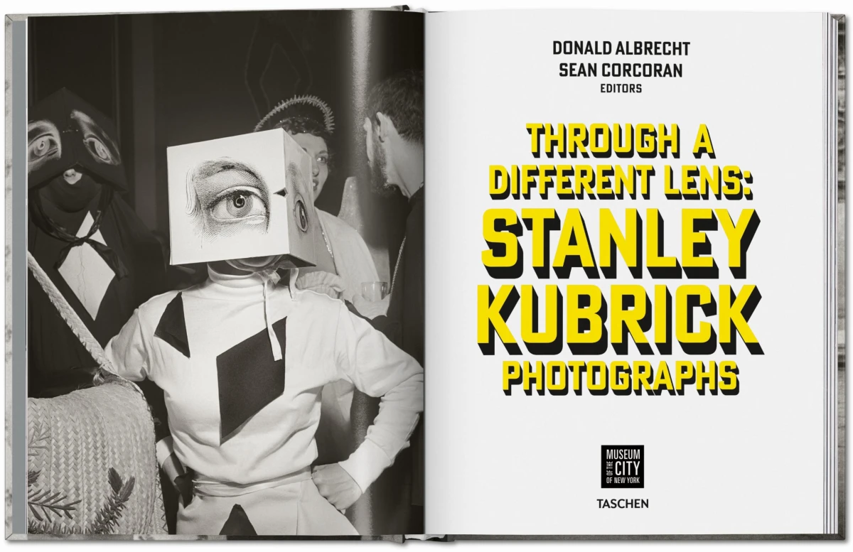 TASCHEN Stanley Kubrick Photographs. Through a Different Lens Kauf eins, bekomm eins gratis