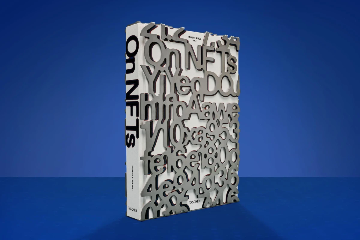 TASCHEN On NFTs. Art Edition No. 1–100, Sofia Crespo ‘{{floral automata_1236}}’ Online Outlet